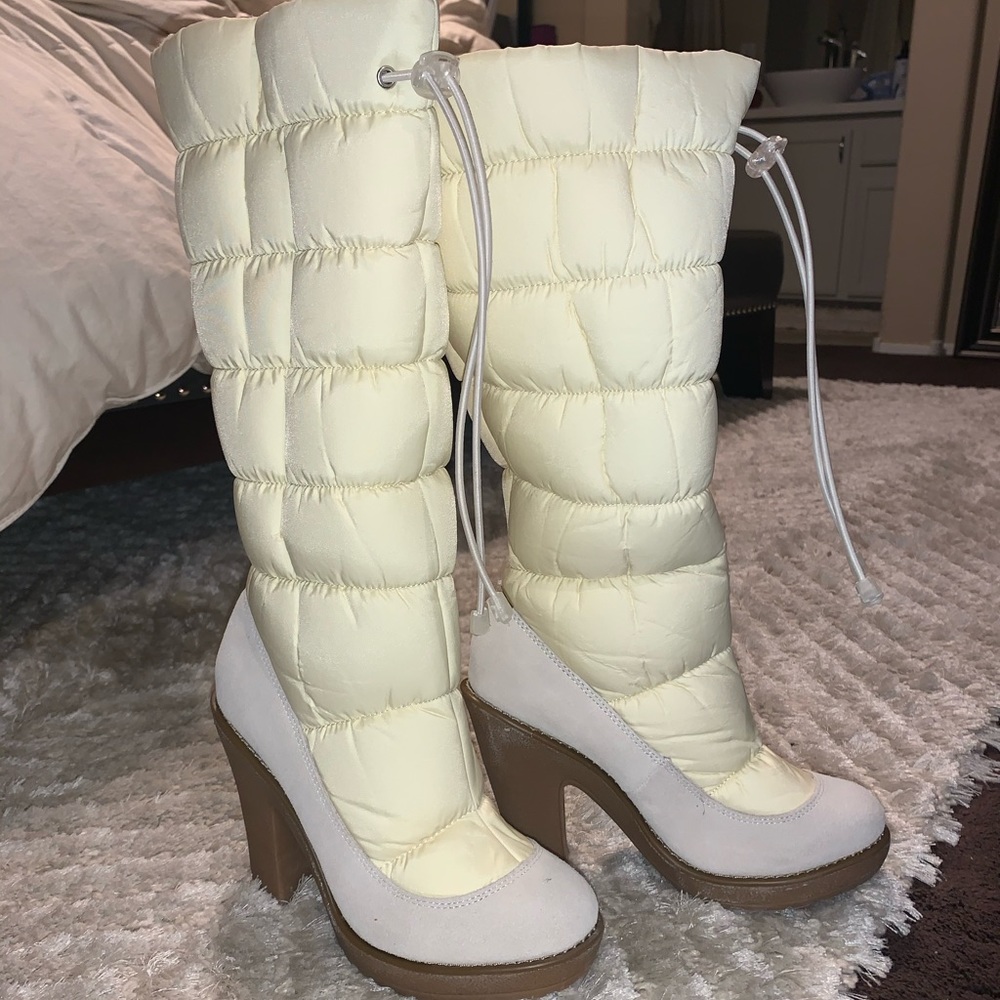 Colin Stuart cream puffer heeled boots